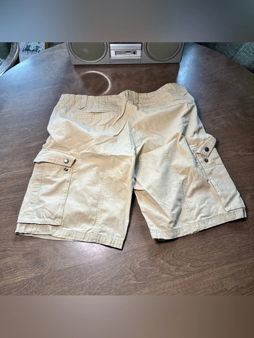 Adidas Originals Mens Khaki Tan Cargo Shorts Logo Size 38 Casual Outdoor